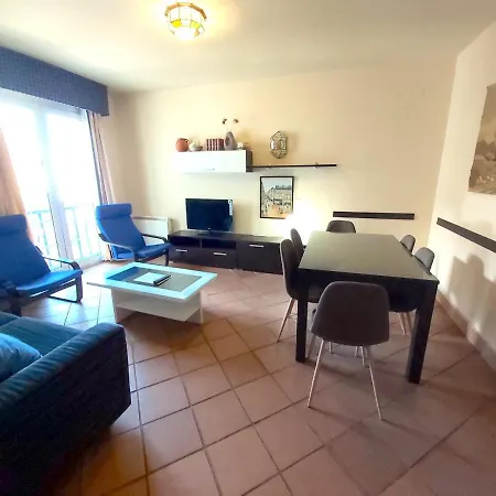 Plaza Andalucia Edificio Enebro 4-6 Pax * シエラネバダ
